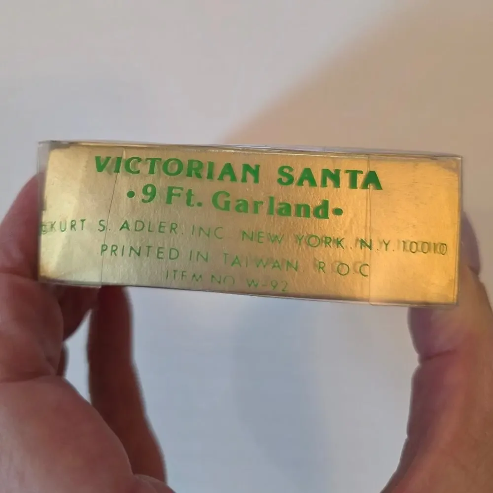Kurt S. Adler Victorian Santa 9 Ft. Garland Printed in Taiwan NIB.